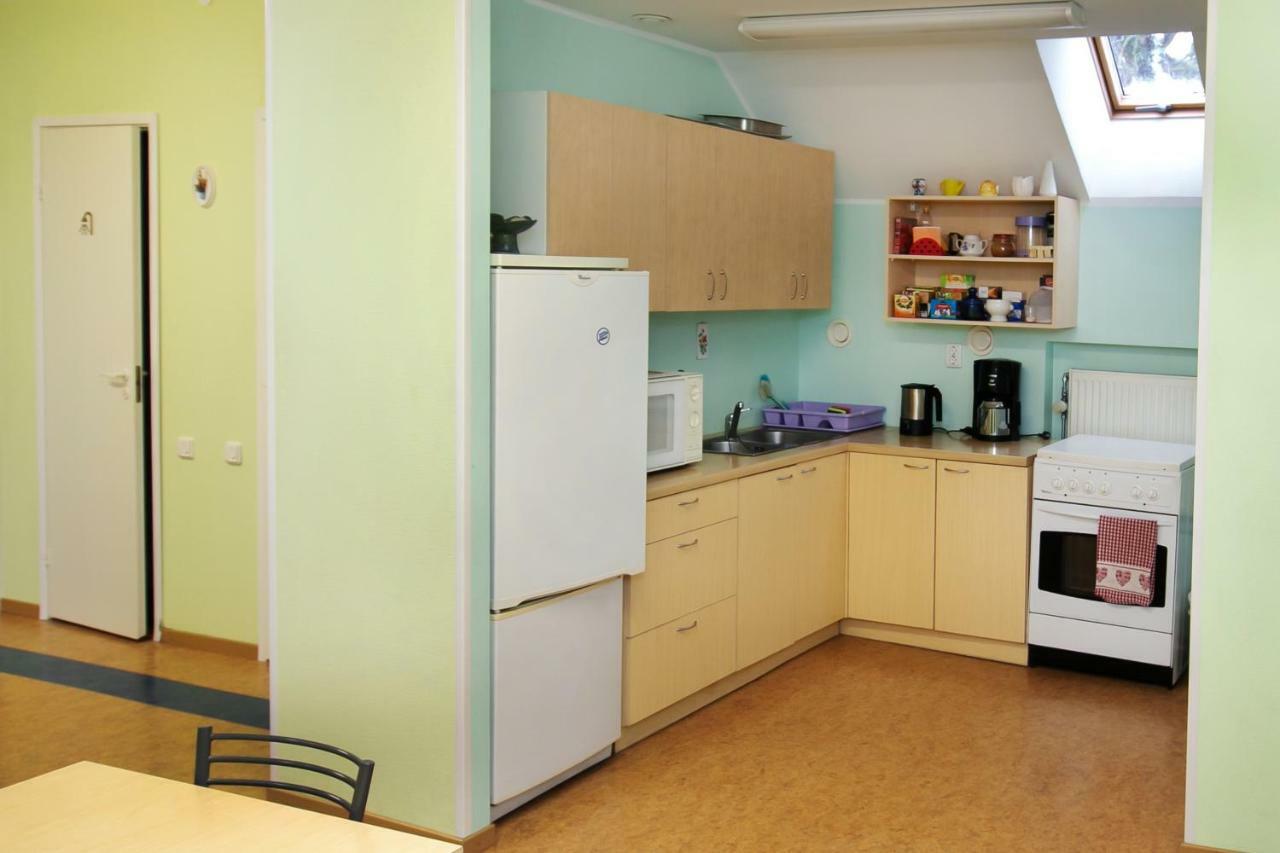 Guesthouse Laurits Kuressaare Extérieur photo
